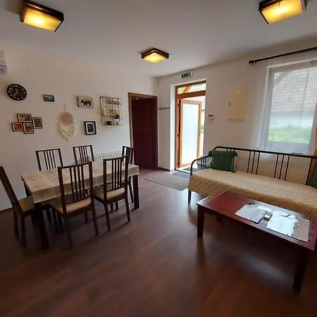 Paloc Haz Apartament *